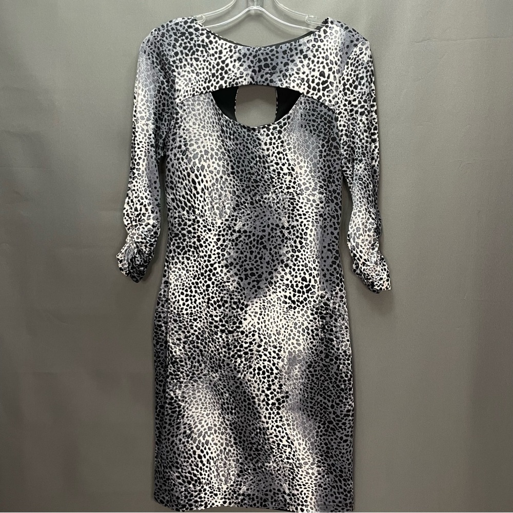 JOSEPH RIBKOFF animal print 3/4 rutched sleeve midi dress front/back keyhole